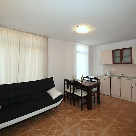 Saint Elena Apartcomplex Aparthotel 3*