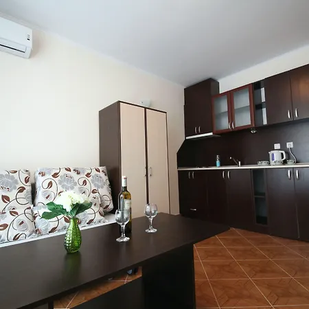 Saint Elena Apartcomplex Aparthotel