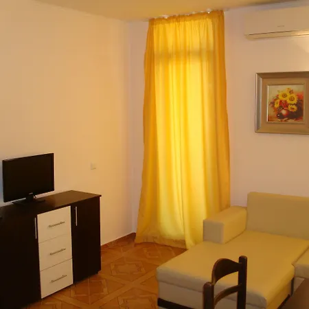 Saint Elena Apartcomplex Апартхотел