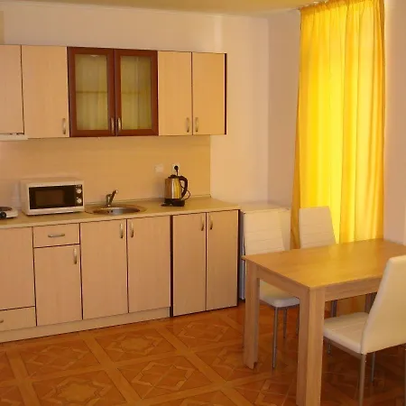 Апартхотел Saint Elena Apartcomplex
