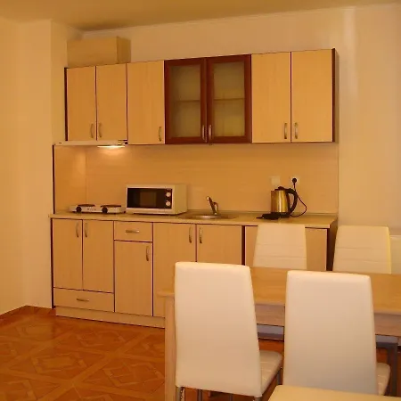 Saint Elena Apartcomplex Апартхотел