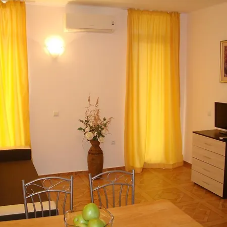 아파트호텔 Saint Elena Apartcomplex 써니비치