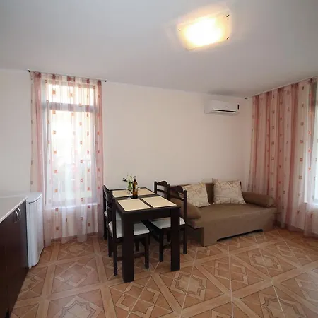아파트호텔 Saint Elena Apartcomplex 써니비치