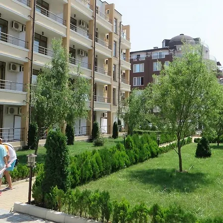 아파트호텔 Saint Elena Apartcomplex 3*